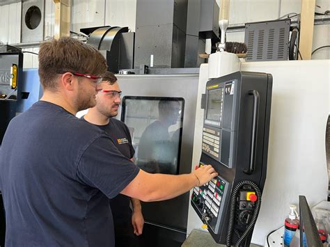 cnc machinist jobs in Woking 